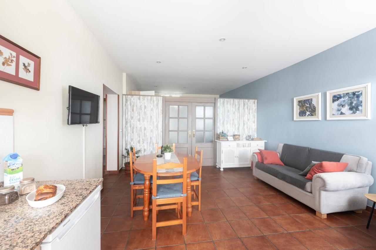 Apartamentos Turisticos La Flor Muros de Nalón Eksteriør bilde